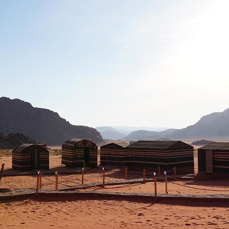 Oblivion Camp Hotel Wadi Rum Exterior foto