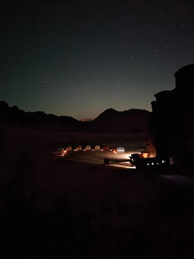 Oblivion Camp Hotel Wadi Rum Exterior foto