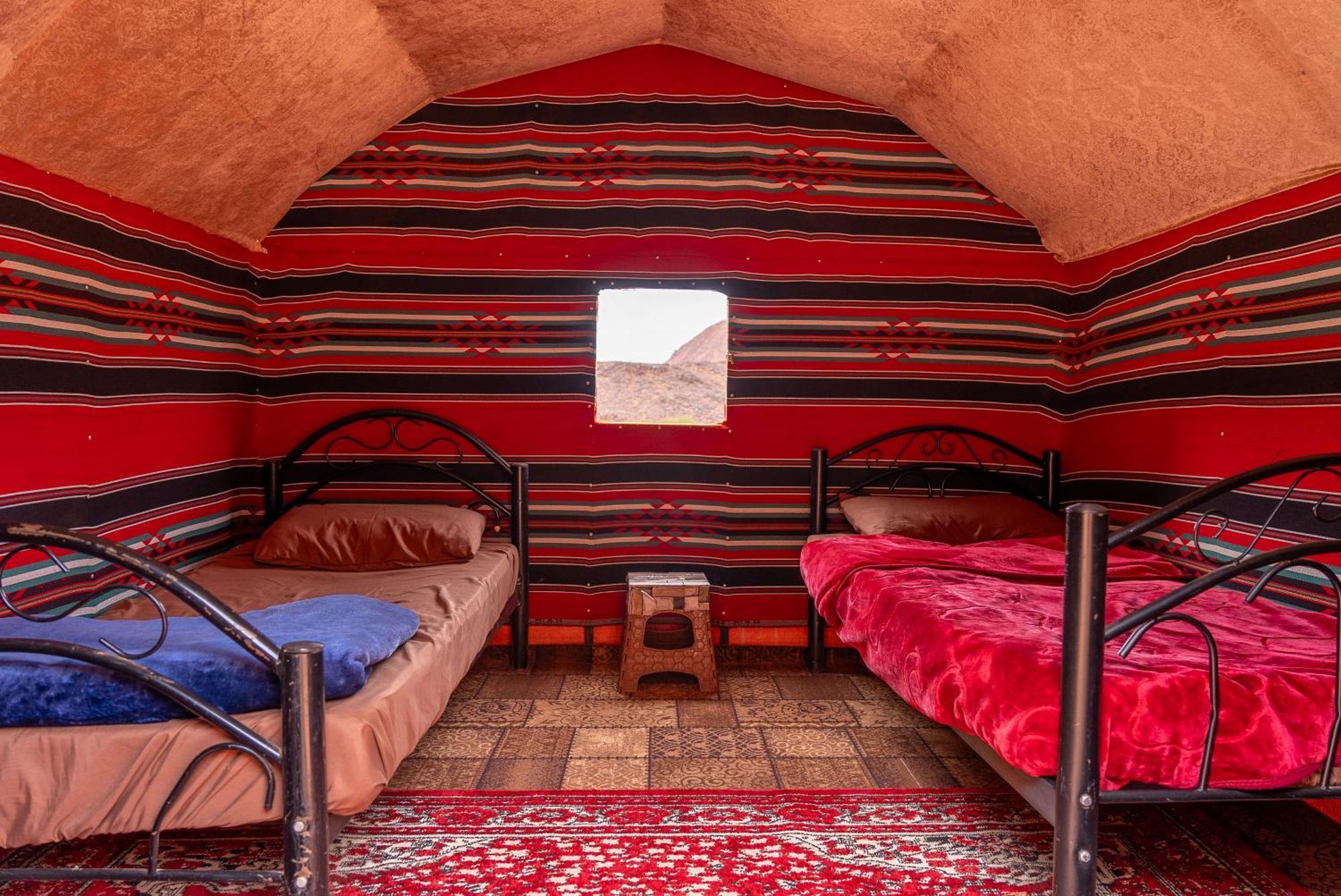 Oblivion Camp Hotel Wadi Rum Exterior foto
