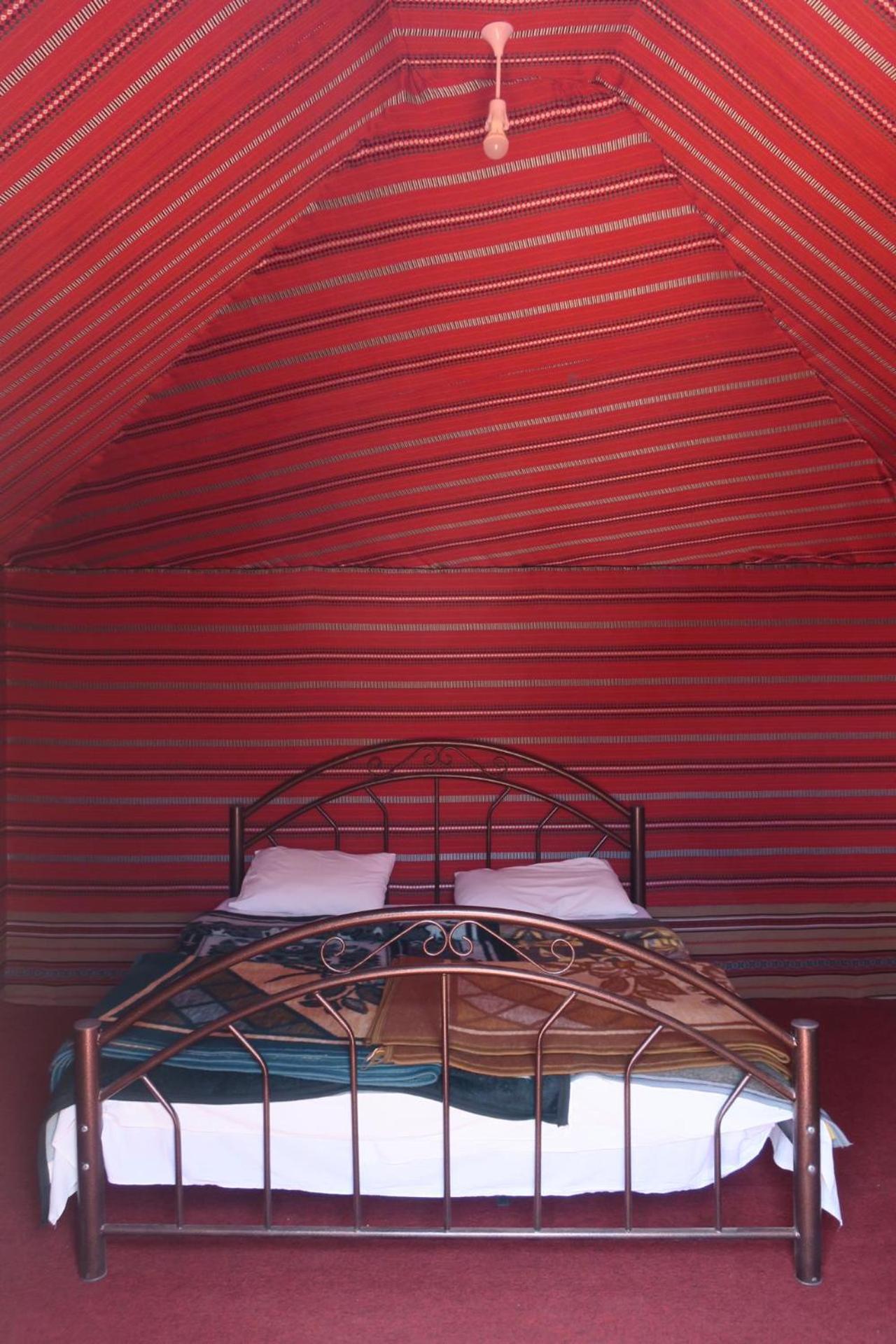 Oblivion Camp Hotel Wadi Rum Exterior foto