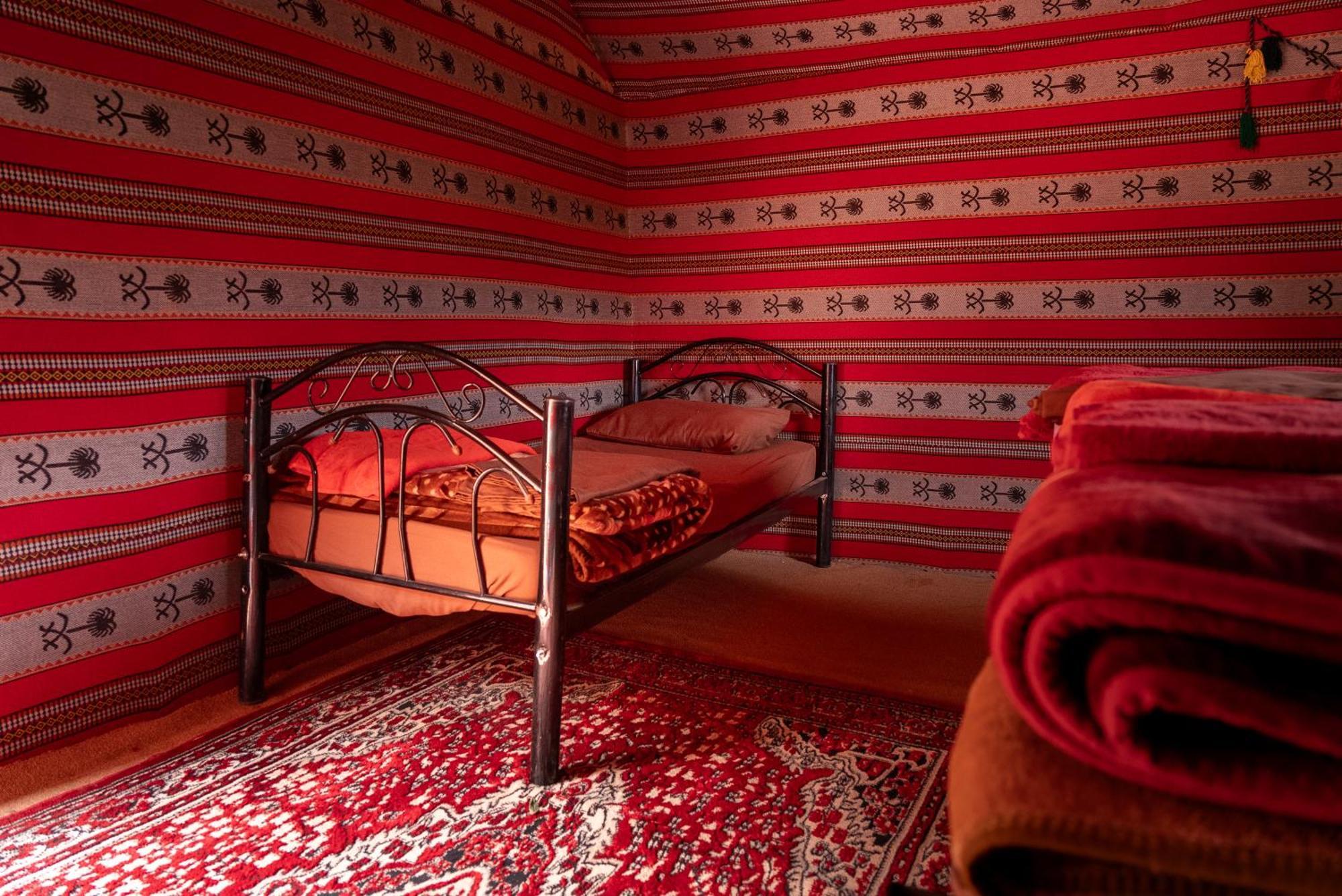 Oblivion Camp Hotel Wadi Rum Exterior foto
