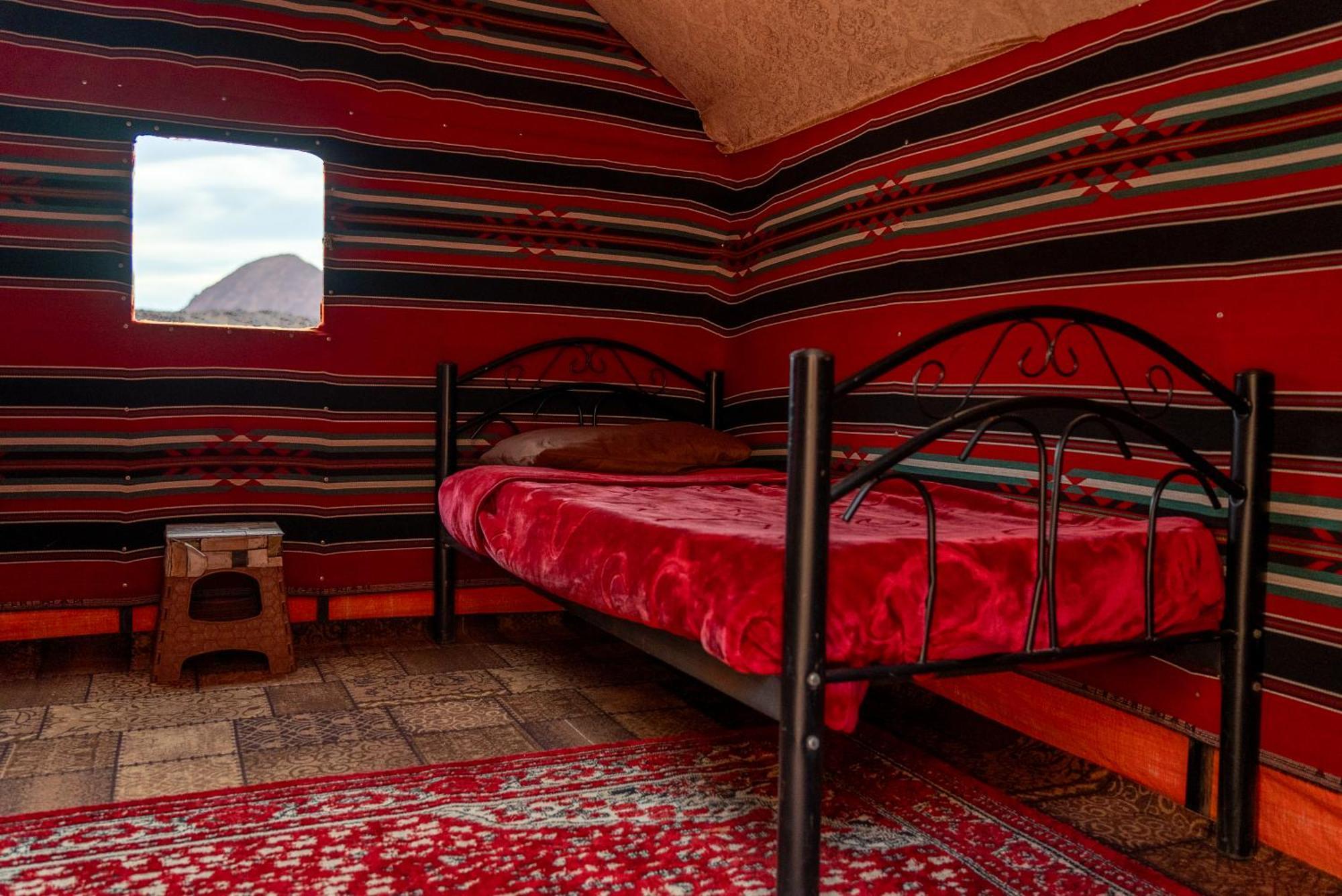 Oblivion Camp Hotel Wadi Rum Exterior foto