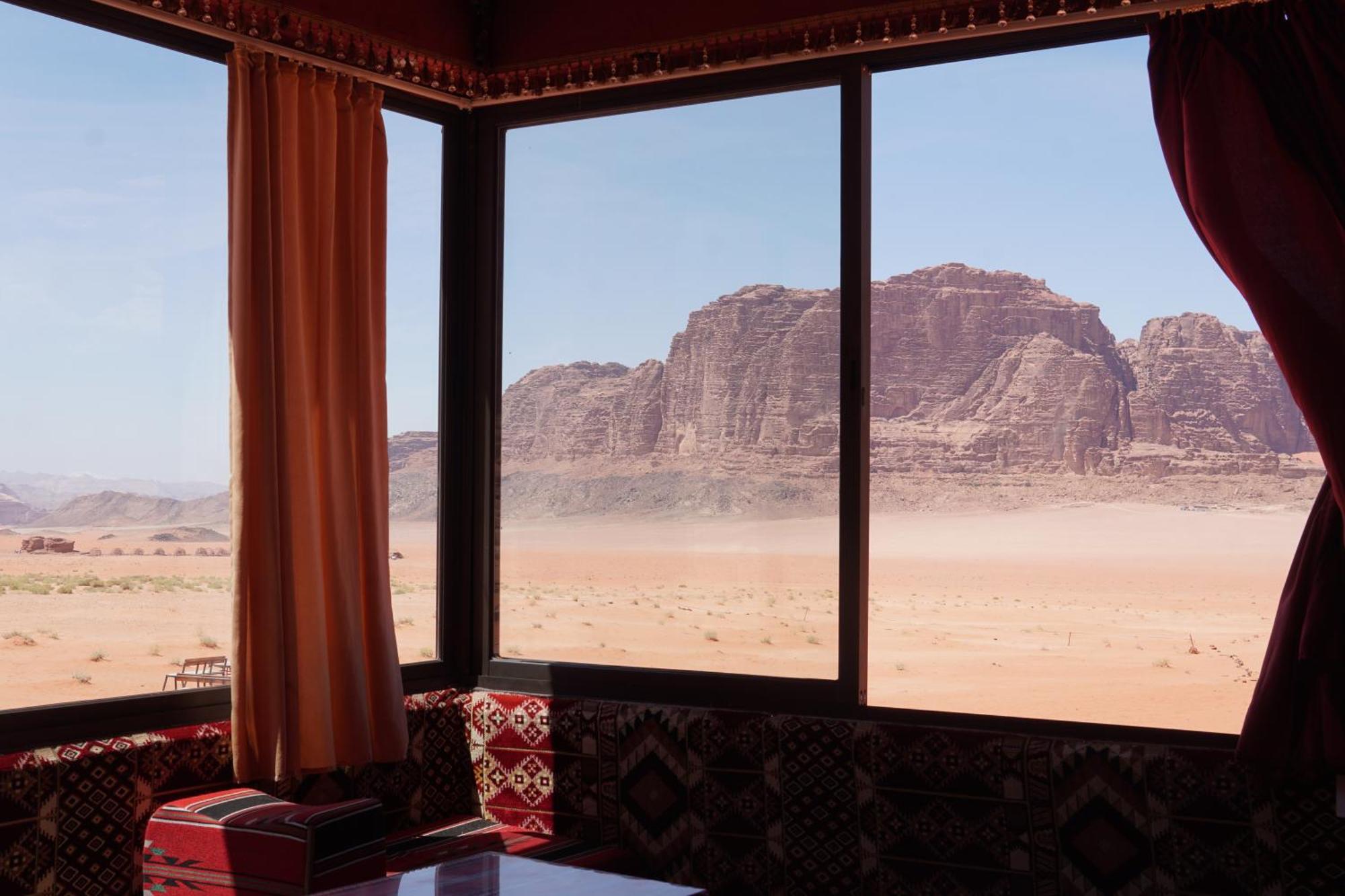 Oblivion Camp Hotel Wadi Rum Exterior foto